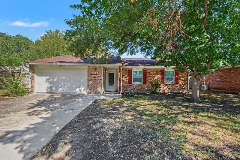5517 Baker Drive, The Colony TX 75056