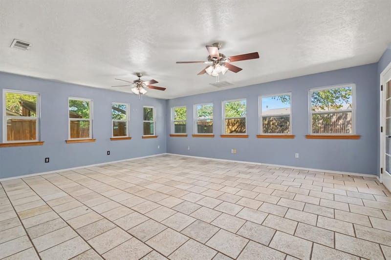 5517 Baker Drive, The Colony TX 75056 - Photo 5