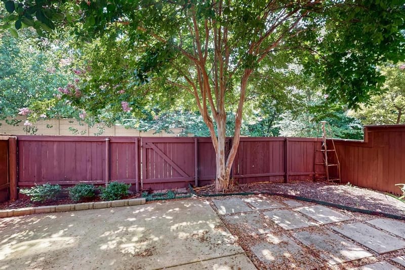 6106 Black Swan Circle, Garland TX 75044 - Photo 32