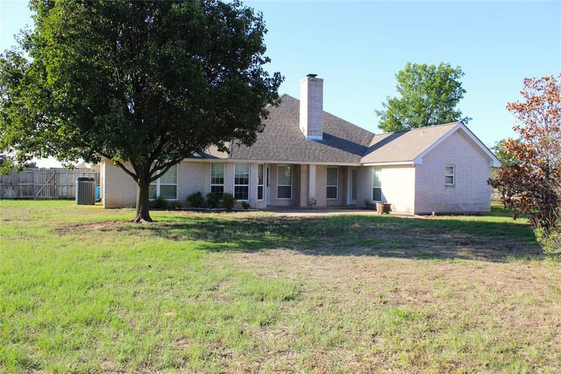 1405 Parkwood Court, Stephenville TX 76401 - Photo 20