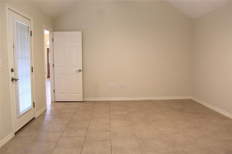 1405 Parkwood Court, Stephenville TX 76401 - Photo 15