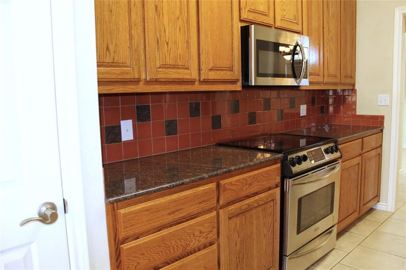 1405 Parkwood Court, Stephenville TX 76401 - Photo 8