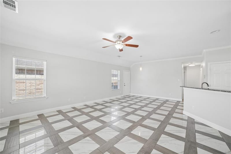 807 N Ridge Drive, White Settlement TX 76108 - Photo 10