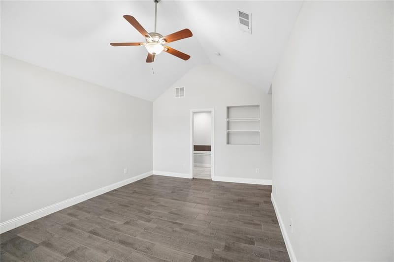 807 N Ridge Drive, White Settlement TX 76108 - Photo 4