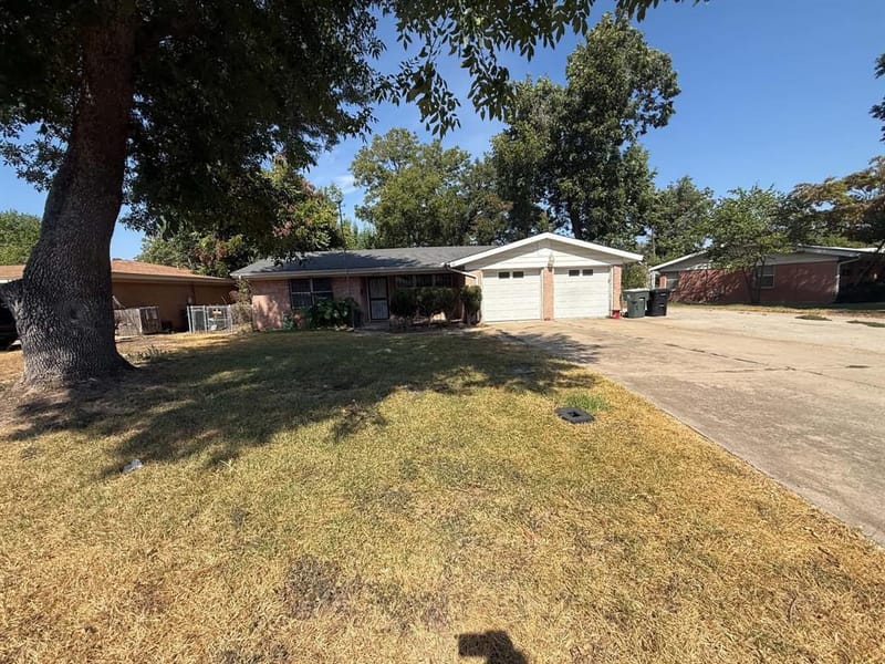 2206 S 51st Street, Temple TX 76504