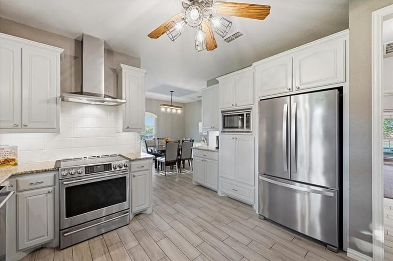 137 Prairie Ridge Drive, Aledo TX 76008 - Photo 11