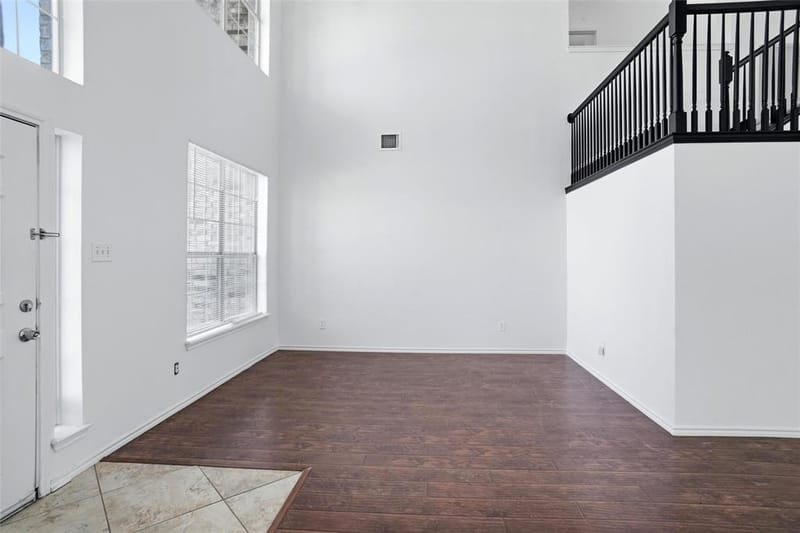 2447 Ranchview Drive, Grand Prairie TX 75052 - Photo 3