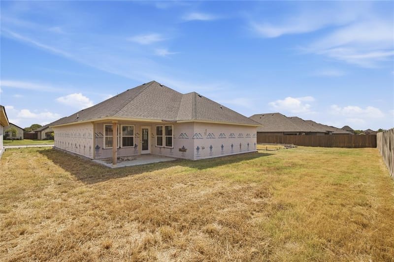 806 Moseley Lane, Greenville TX 75402 - Photo 3