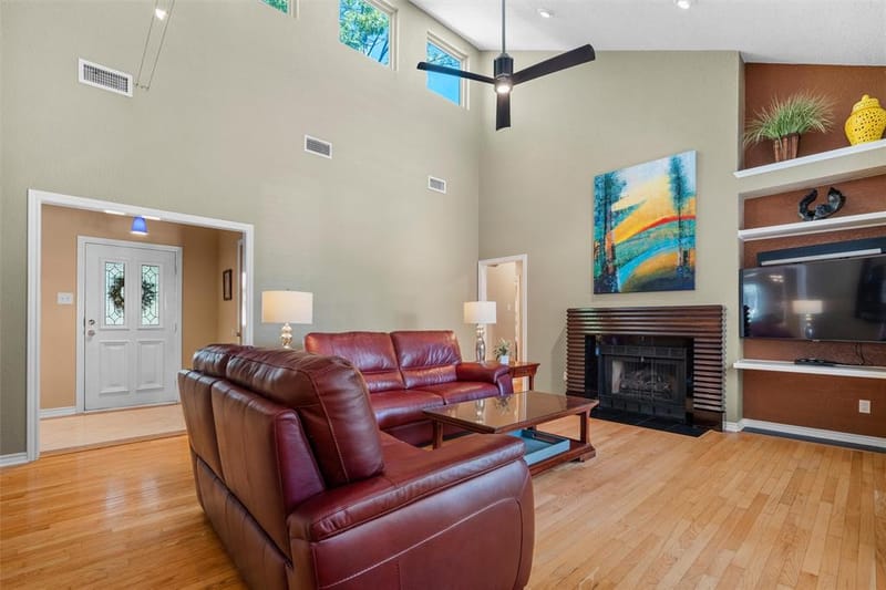 706 Giltin Court, Arlington TX 76006 - Photo 9