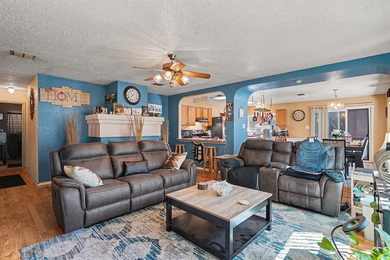 3136 Pine Valley Drive, Grand Prairie TX 75052 - Photo 8