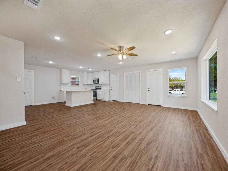 400 W Anita Street, Sherman TX 75092 - Photo 7