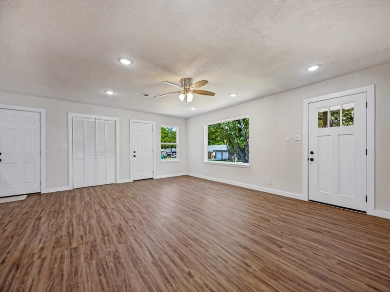 400 W Anita Street, Sherman TX 75092 - Photo 4