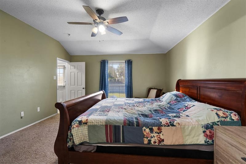 205 Saddlebrook Drive, Krum TX 76249 - Photo 16
