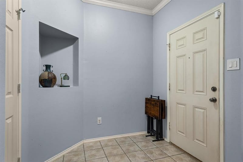 205 Saddlebrook Drive, Krum TX 76249 - Photo 5