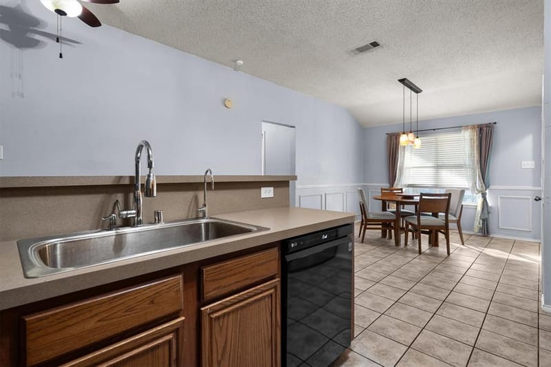 205 Saddlebrook Drive, Krum TX 76249 - Photo 14