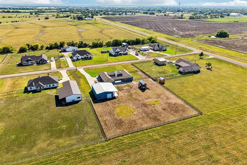 291 County Road 4833, Leonard TX 75452 - Photo 37