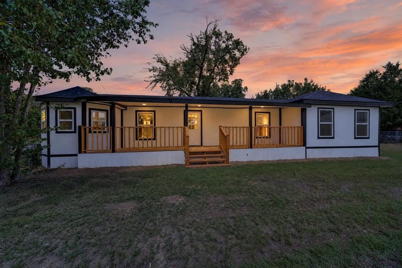 3016 Payne Street, Wills Point TX 75169