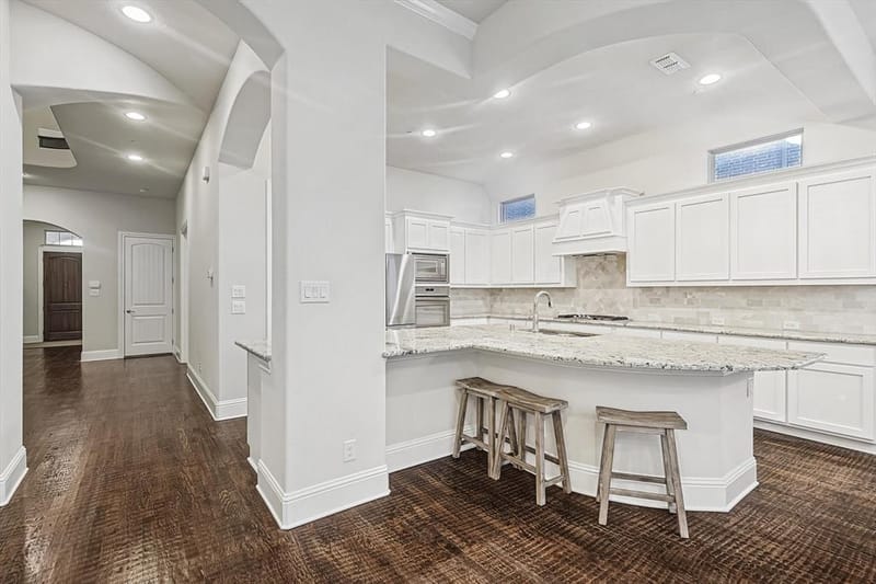 2812 Cedar Elm Drive, Carrollton TX 75010 - Photo 9