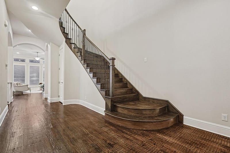2812 Cedar Elm Drive, Carrollton TX 75010 - Photo 4