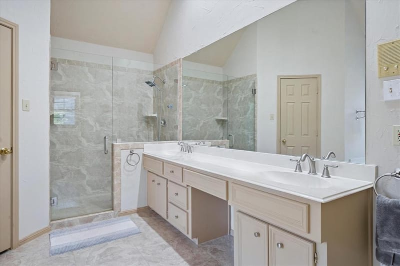 1211 Laguna Place, Carrollton TX 75006 - Photo 13