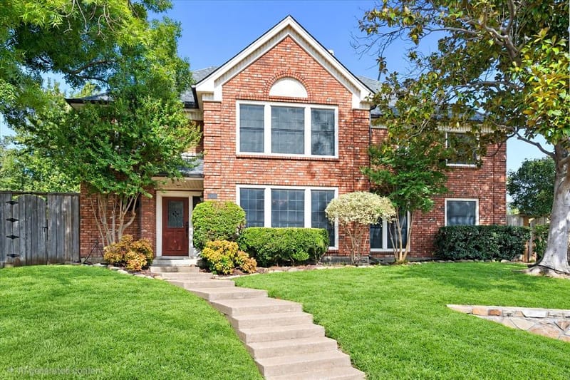 1211 Laguna Place, Carrollton TX 75006