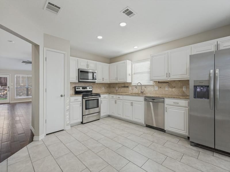 2616 Emerald Lane, McKinney TX 75071 - Photo 10