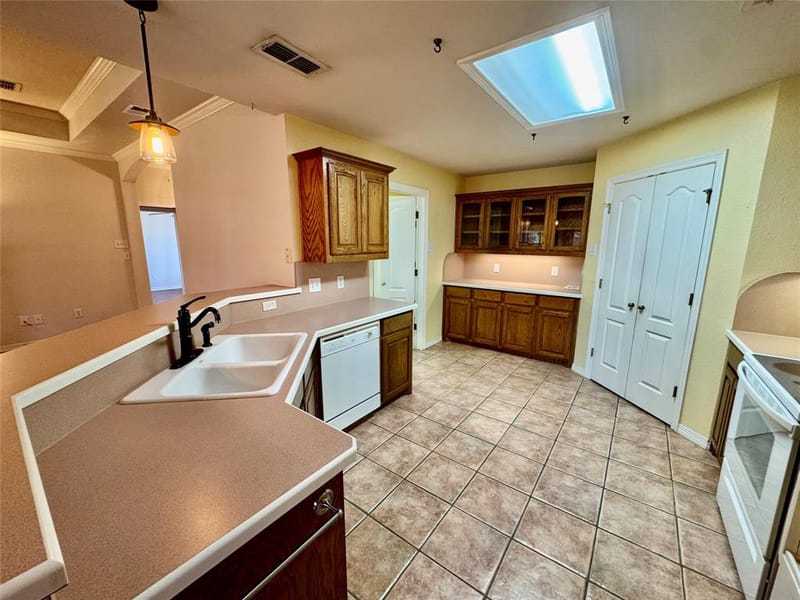 204 Bluebonnet Lane, Waxahachie TX 75165 - Photo 7