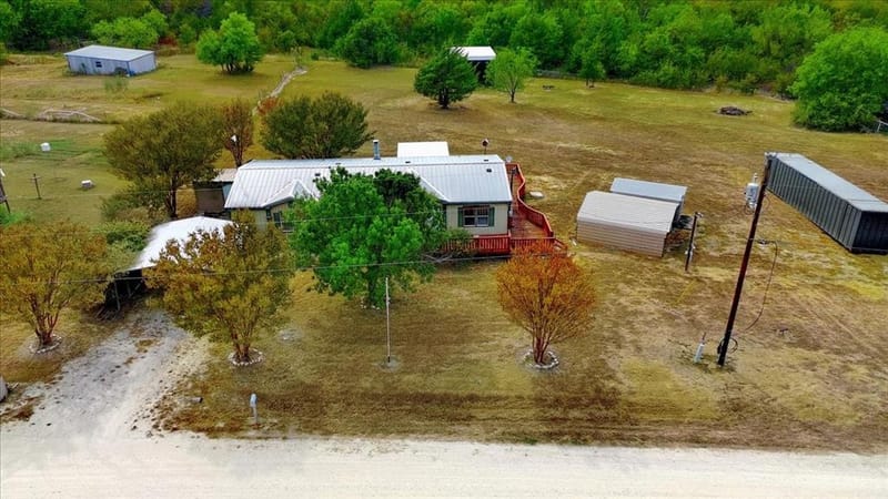 1097 County Road 3245, Hubbard TX 76648 - Photo 4