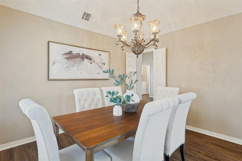 913 Royal Oaks Drive, Lewisville TX 75067 - Photo 17