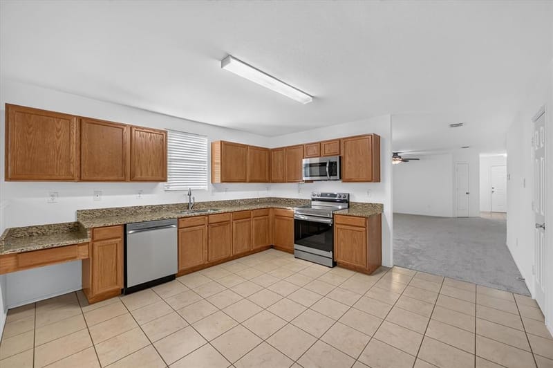 8417 Redheart Street, Arlington TX 76002 - Photo 6