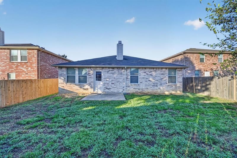 8417 Redheart Street, Arlington TX 76002 - Photo 25