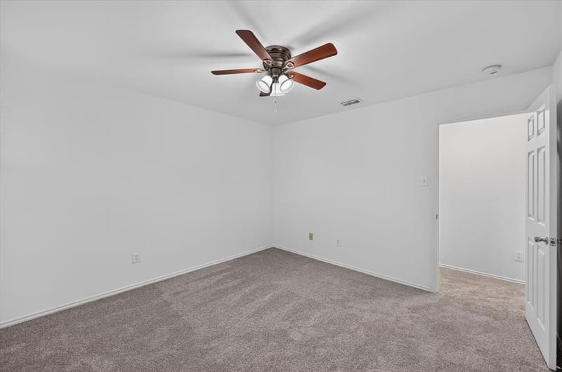 8417 Redheart Street, Arlington TX 76002 - Photo 21