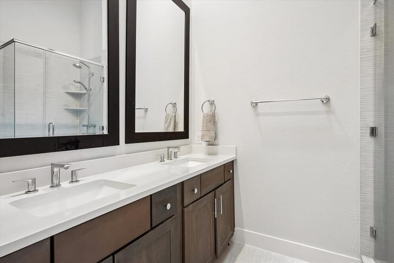 14957 Oak Street, Addison TX 75001 - Photo 16