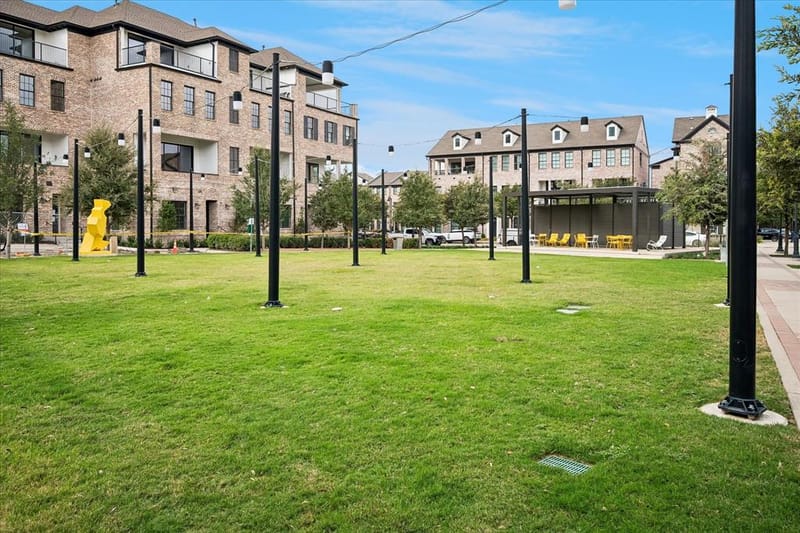 14957 Oak Street, Addison TX 75001 - Photo 22