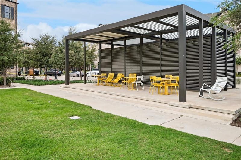 14957 Oak Street, Addison TX 75001 - Photo 25