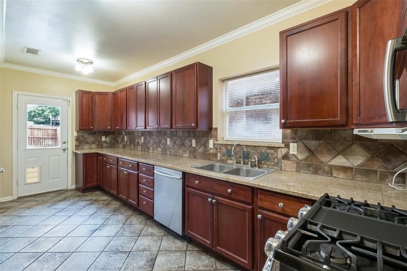 7156 Nicole Place, Dallas TX 75252 - Photo 12