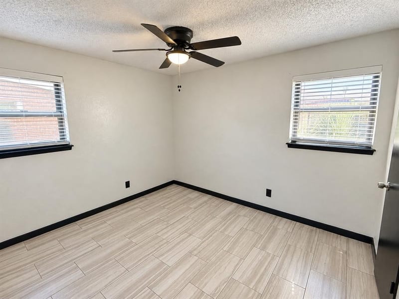 313 Linda Drive, Burleson TX 76028 - Photo 18
