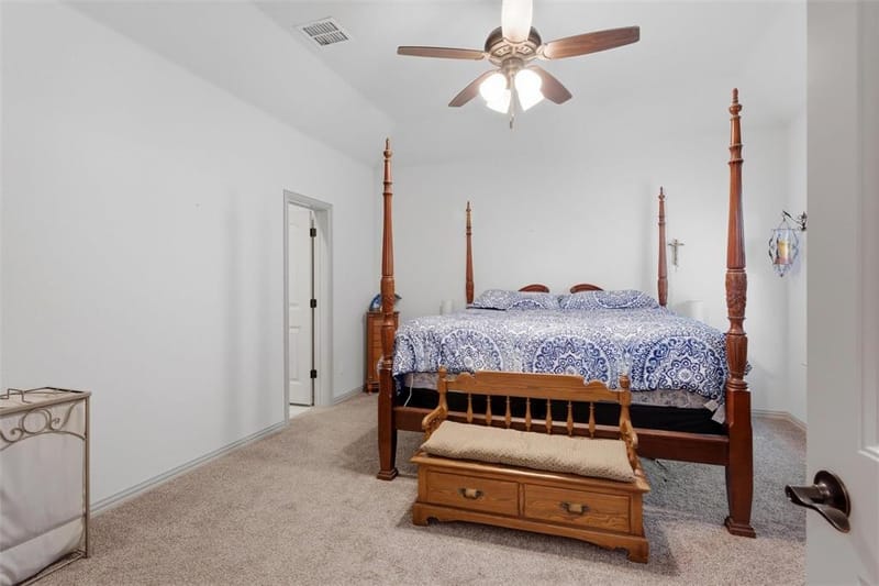 322 S Bowie Drive, Weatherford TX 76086 - Photo 22