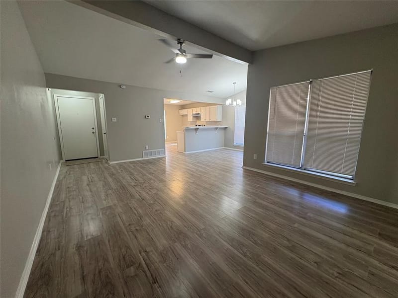1485 Brook Meadow Circle, Lancaster TX 75134 - Photo 6