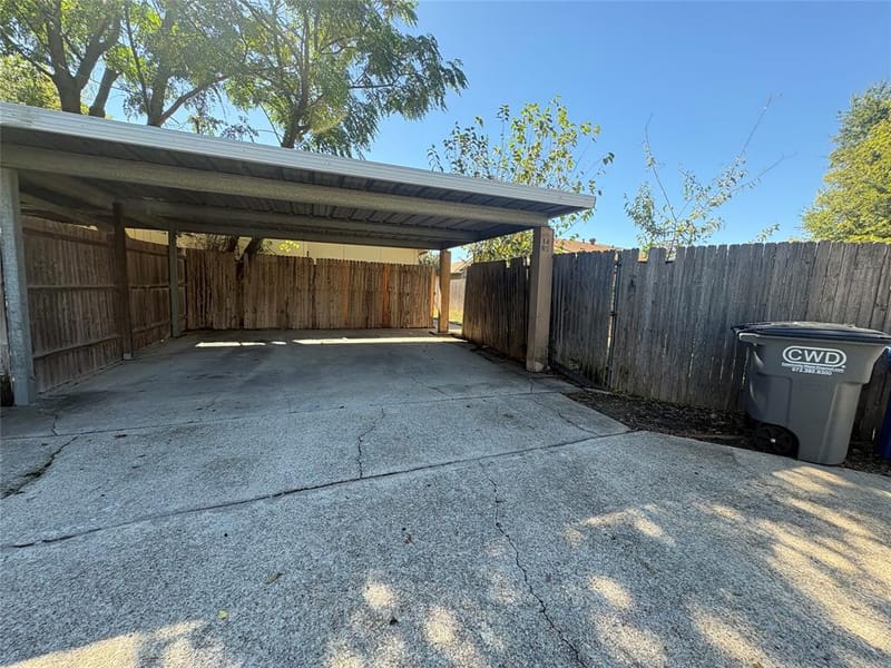 1485 Brook Meadow Circle, Lancaster TX 75134 - Photo 22