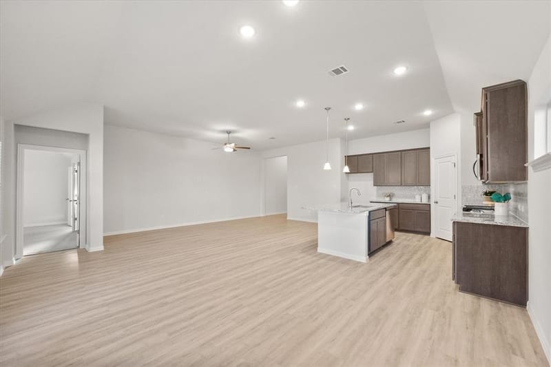 13089 Yellowstone Way, Providence Village TX 76227 - Photo 17