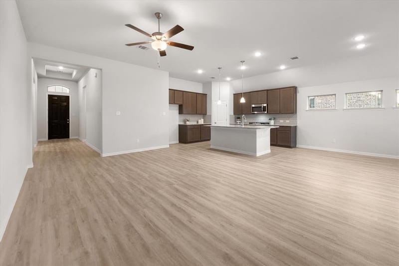 13089 Yellowstone Way, Providence Village TX 76227 - Photo 7
