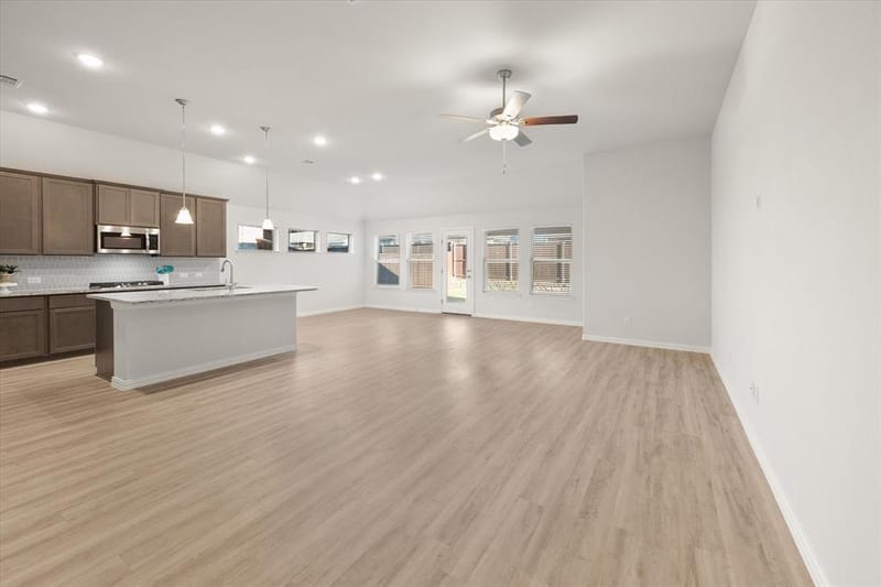 13089 Yellowstone Way, Providence Village TX 76227 - Photo 5