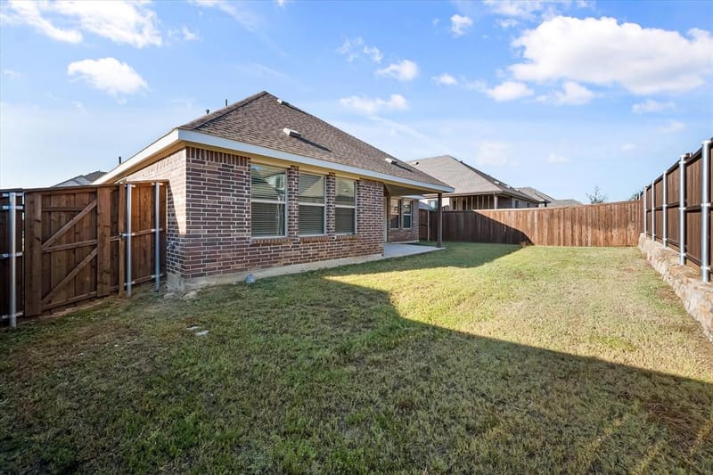 13089 Yellowstone Way, Providence Village TX 76227 - Photo 31