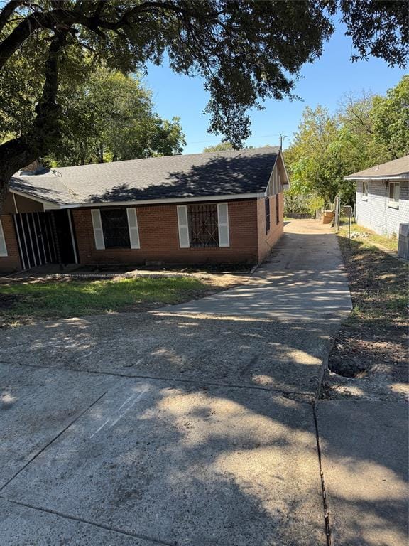 6645 Racine Drive, Dallas TX 75232 - Photo 2