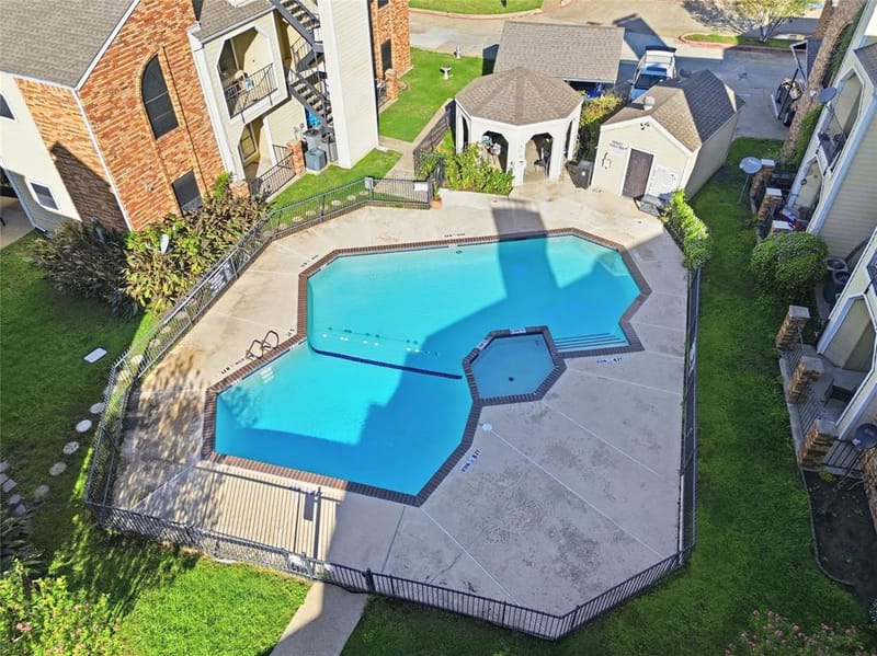 4414 Point Boulevard # 115, Garland TX 75043 - Photo 18