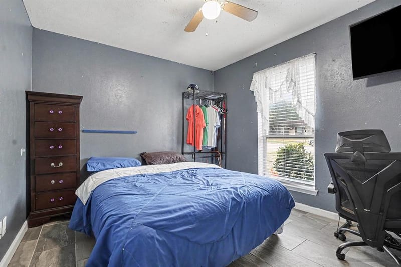 310 Blueberry Drive, Duncanville TX 75116 - Photo 4