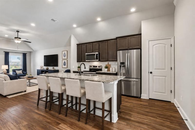 1304 Saratoga Drive, Sherman TX 75092 - Photo 4