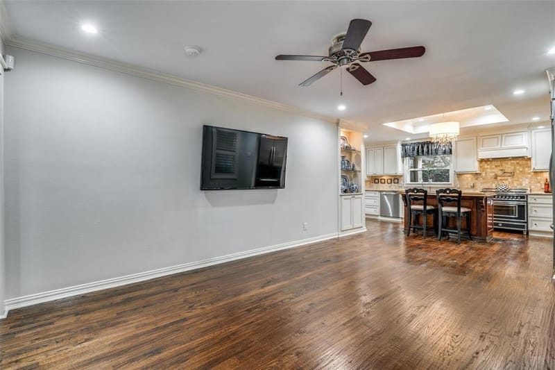 1432 Sylvan Avenue, Dallas TX 75208 - Photo 13