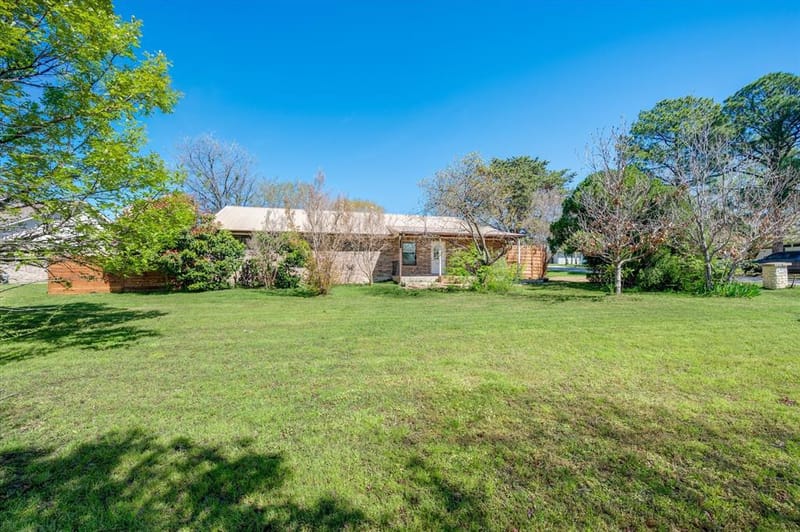 304 Oak Drive, Argyle TX 76226 - Photo 3